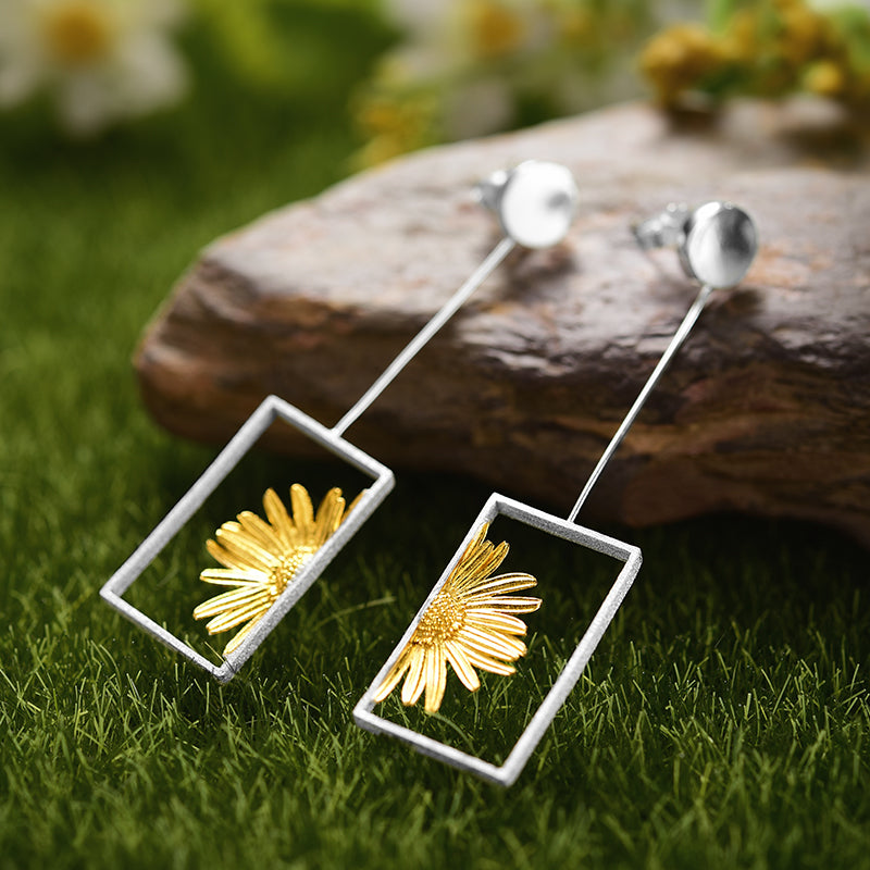 Daisy Flower Earrings