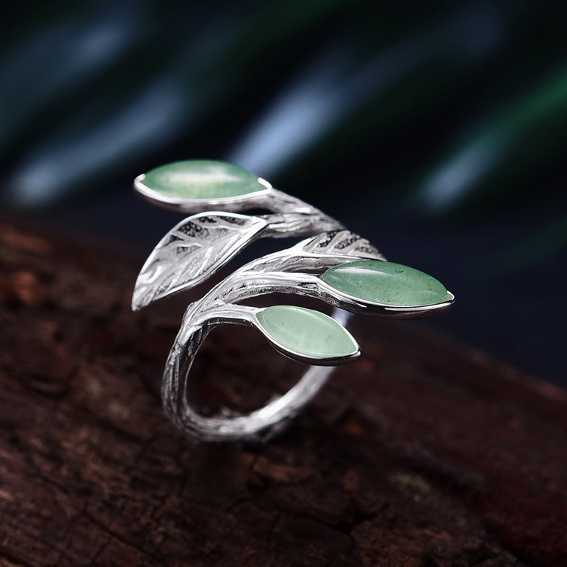 Spring in the Air Leaves Adjustable Ring